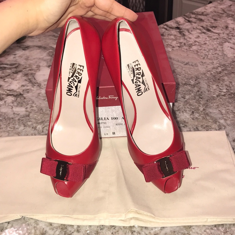 😍BRAND NEW- Ferragamo Red Open-Toe Heels
